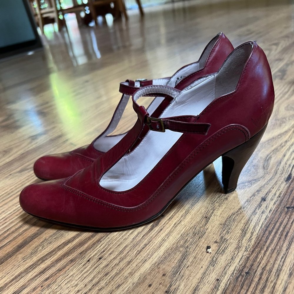 Elegant Used John Fluevog Teapots Sencha T-Strap Heels, Size 7.5, Cherry Red